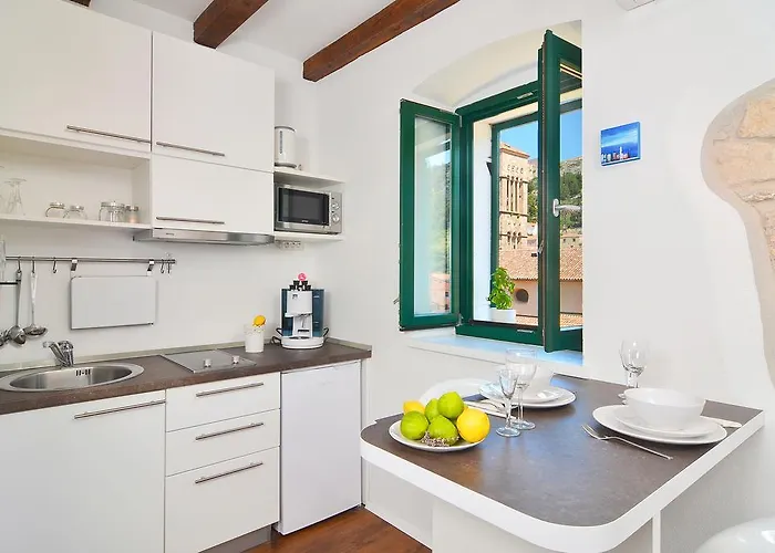 Guest house And Kampanel Hvar Town