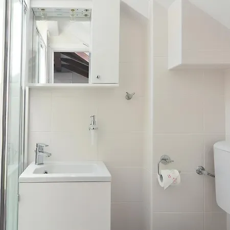 看姆潘内尔公寓和客房旅馆 招待所 赫瓦尔